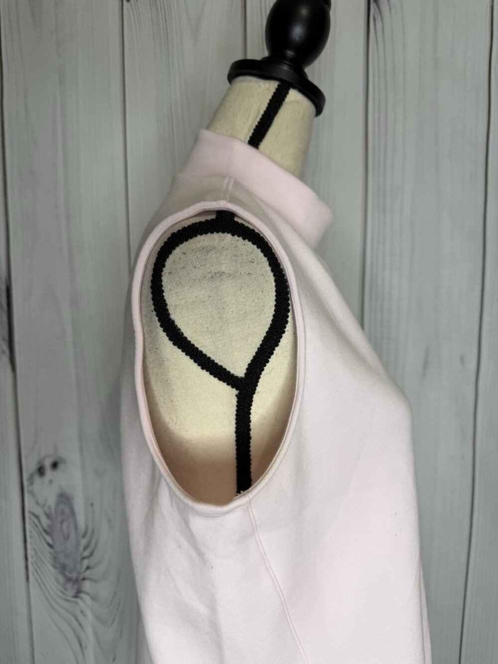 Spanx AirEssentials Mock Neck Tank Top Sz XL Light Pink Sleeveless Top 20377R - Picture 5 of 12